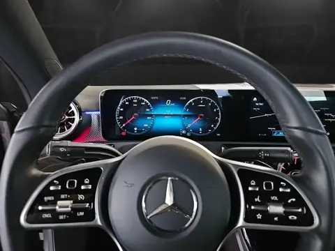 Annonce MERCEDES-BENZ CLASSE CLA Essence 2022 d'occasion 