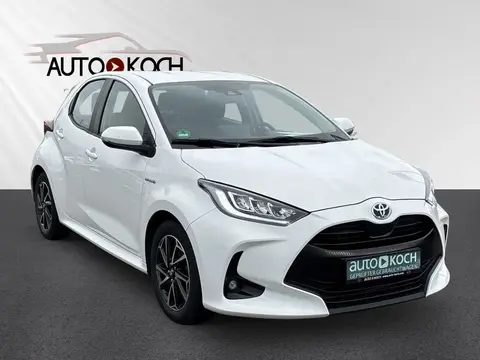 Used TOYOTA YARIS Hybrid 2021 Ad 