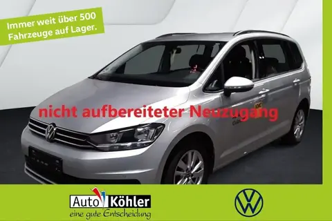 Used VOLKSWAGEN TOURAN Petrol 2021 Ad 