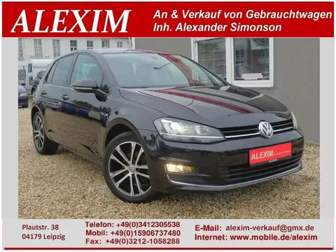 Used VOLKSWAGEN GOLF Petrol 2015 Ad 