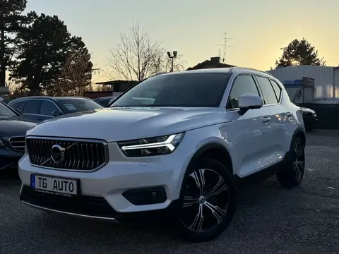 Used VOLVO XC40 Hybrid 2021 Ad 