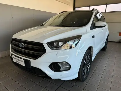 Annonce FORD KUGA Diesel 2019 d'occasion 