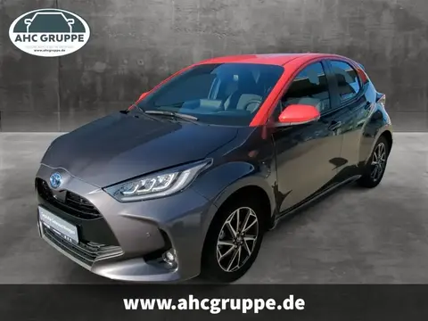 Used TOYOTA YARIS Hybrid 2021 Ad 