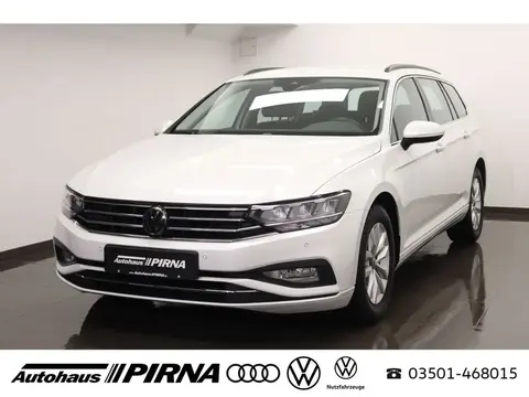 Used VOLKSWAGEN PASSAT Petrol 2022 Ad 