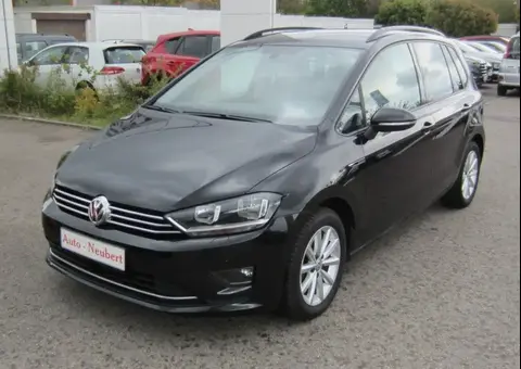 Used VOLKSWAGEN GOLF Petrol 2015 Ad 