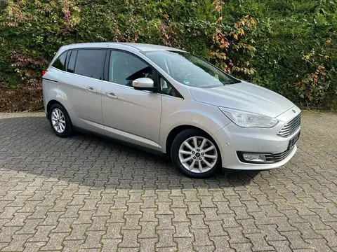 Used FORD GRAND C-MAX Petrol 2016 Ad 