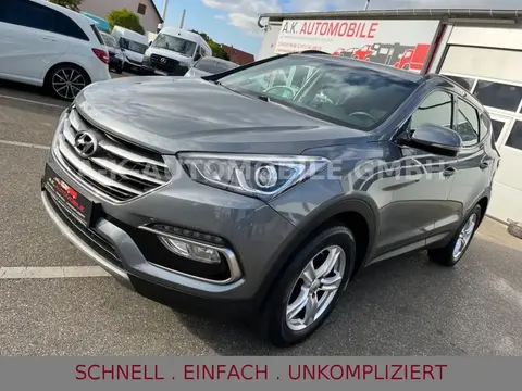 Used HYUNDAI SANTA FE Petrol 2018 Ad 