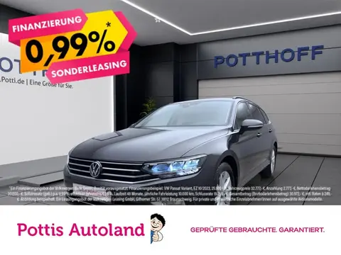 Used VOLKSWAGEN PASSAT Petrol 2024 Ad 