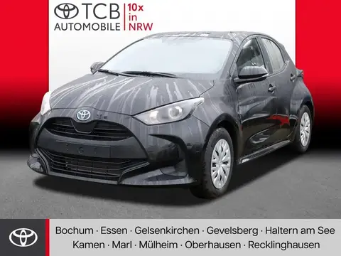 Used TOYOTA YARIS Hybrid 2023 Ad Germany