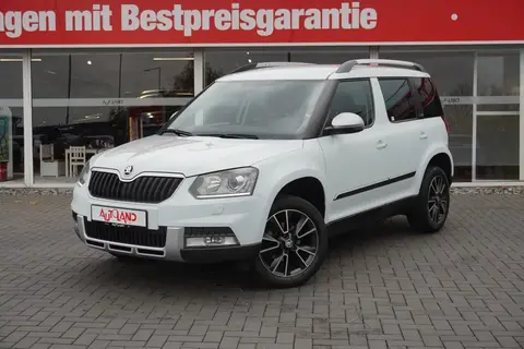 Used SKODA YETI Petrol 2016 Ad 