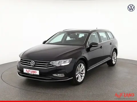 Used VOLKSWAGEN PASSAT Petrol 2023 Ad 