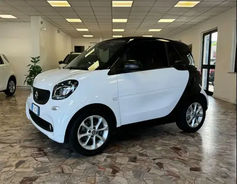 Annonce SMART FORTWO Essence 2018 d'occasion 