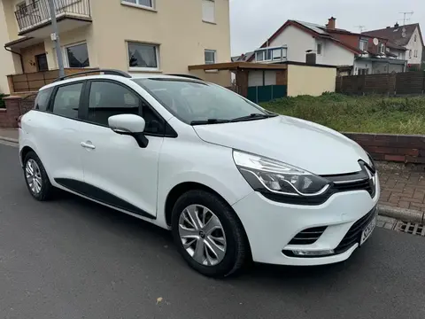 Used RENAULT CLIO Diesel 2018 Ad 