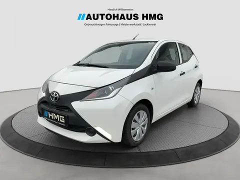 Used TOYOTA AYGO X Petrol 2015 Ad 