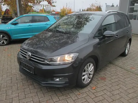 Used VOLKSWAGEN TOURAN Diesel 2016 Ad 