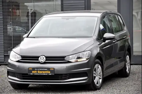 Used VOLKSWAGEN TOURAN Petrol 2019 Ad 