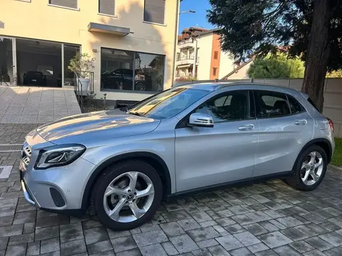 Annonce MERCEDES-BENZ CLASSE GLA Essence 2019 d'occasion 