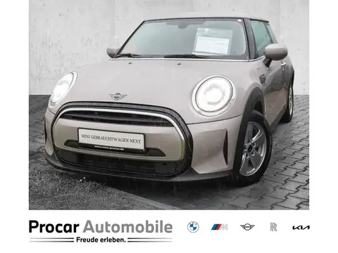 Used MINI ONE Petrol 2021 Ad Germany