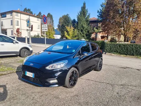 Annonce FORD FIESTA Essence 2017 d'occasion 