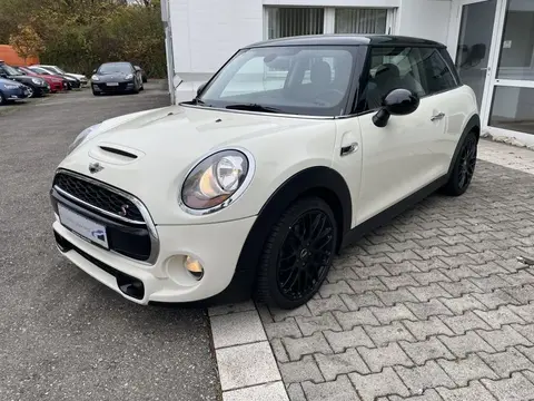 Used MINI COOPER Petrol 2015 Ad 