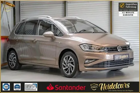 Used VOLKSWAGEN GOLF Petrol 2018 Ad 