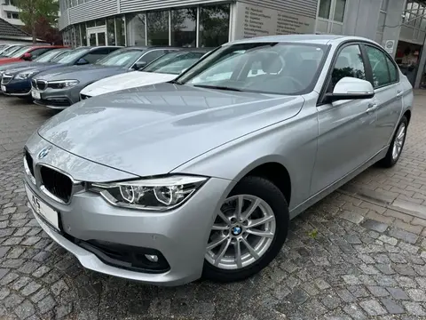 Used BMW SERIE 3 Petrol 2016 Ad 