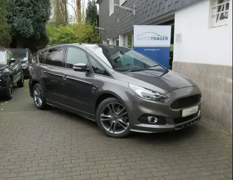 Used FORD S-MAX Diesel 2019 Ad 