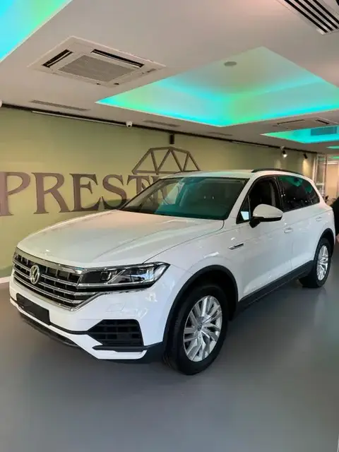 Used VOLKSWAGEN TOUAREG Diesel 2019 Ad 