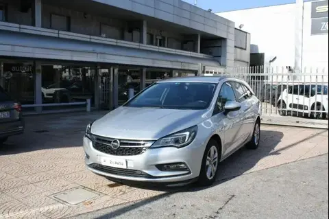 Used OPEL ASTRA Petrol 2017 Ad 