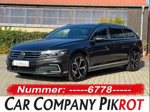 Used VOLKSWAGEN PASSAT Hybrid 2020 Ad 