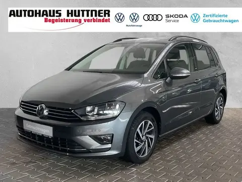 Used VOLKSWAGEN GOLF Petrol 2017 Ad 