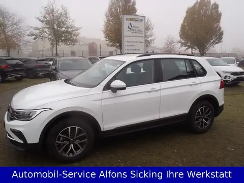 Used VOLKSWAGEN TIGUAN Petrol 2023 Ad 