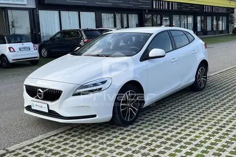 Annonce VOLVO V40 Diesel 2019 d'occasion 