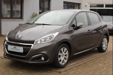 Used PEUGEOT 208 Petrol 2018 Ad 