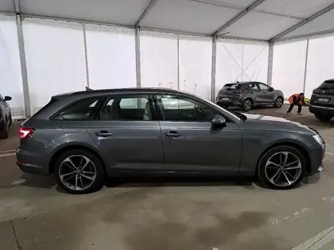 Used AUDI A4 Hybrid 2019 Ad 