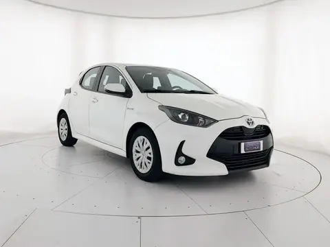 Used TOYOTA YARIS Hybrid 2021 Ad 