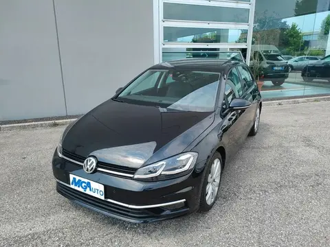 Used VOLKSWAGEN GOLF Diesel 2017 Ad 