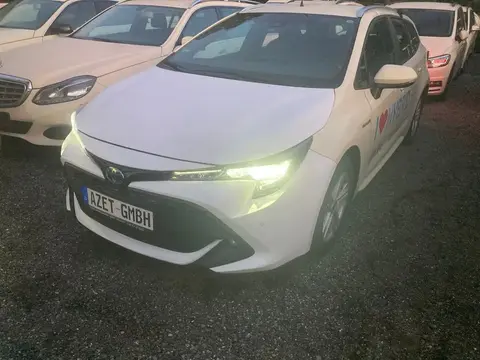 Used TOYOTA COROLLA Hybrid 2022 Ad 