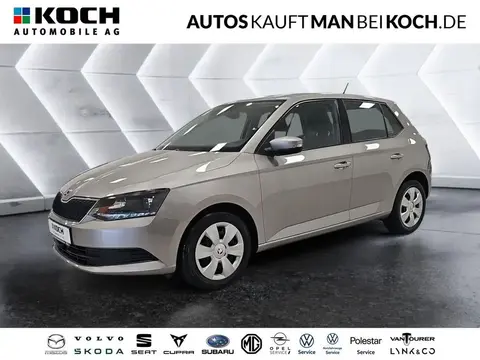 Used SKODA FABIA Petrol 2016 Ad 