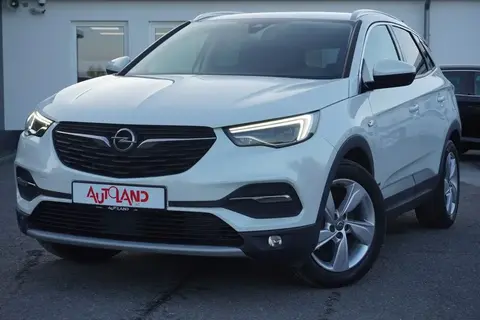 Used OPEL GRANDLAND Hybrid 2021 Ad 