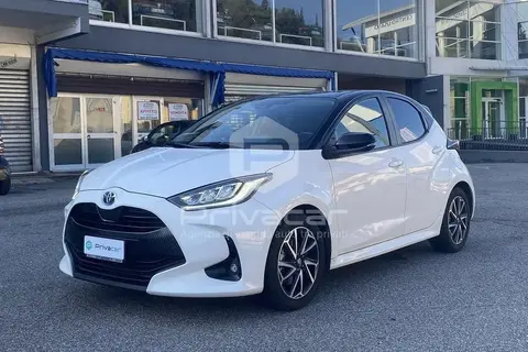 Used TOYOTA YARIS Hybrid 2022 Ad 