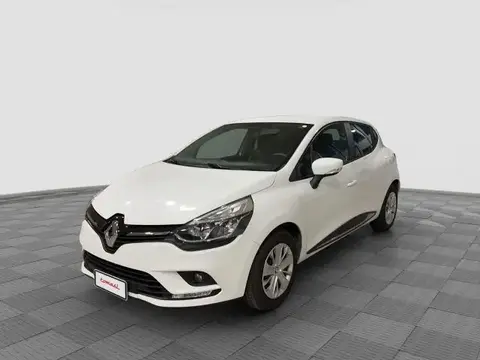 Used RENAULT CLIO LPG 2019 Ad 