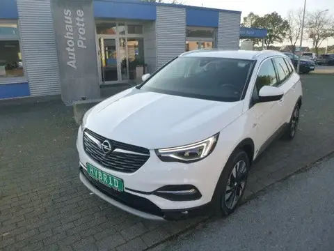 Used OPEL GRANDLAND Hybrid 2022 Ad 