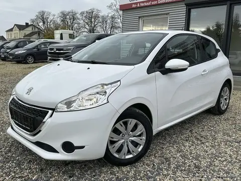 Used PEUGEOT 208 Petrol 2015 Ad 