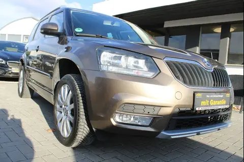 Used SKODA YETI Petrol 2015 Ad 