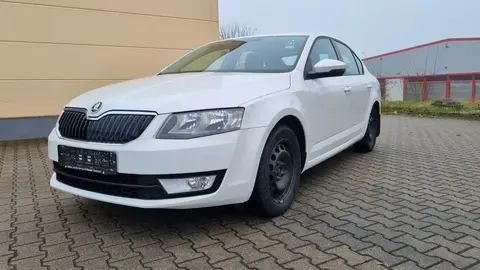 Used SKODA OCTAVIA Petrol 2015 Ad 