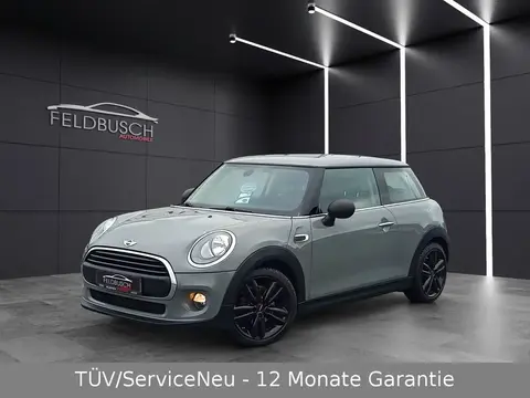 Used MINI ONE Petrol 2016 Ad 