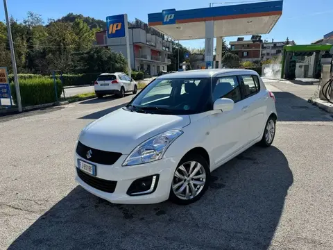 Annonce SUZUKI SWIFT Essence 2017 d'occasion 