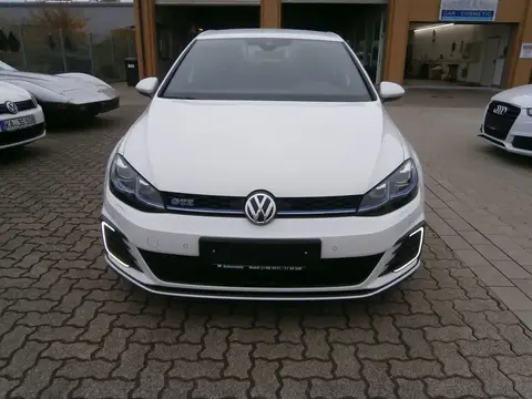 Used VOLKSWAGEN GOLF Hybrid 2017 Ad 