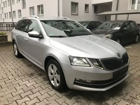 Annonce SKODA OCTAVIA Essence 2019 d'occasion 